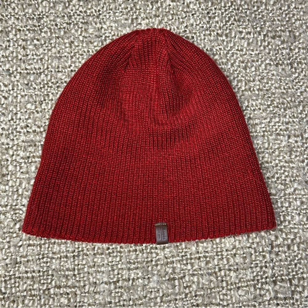 ROOTS Red Knit Hat / Beanie